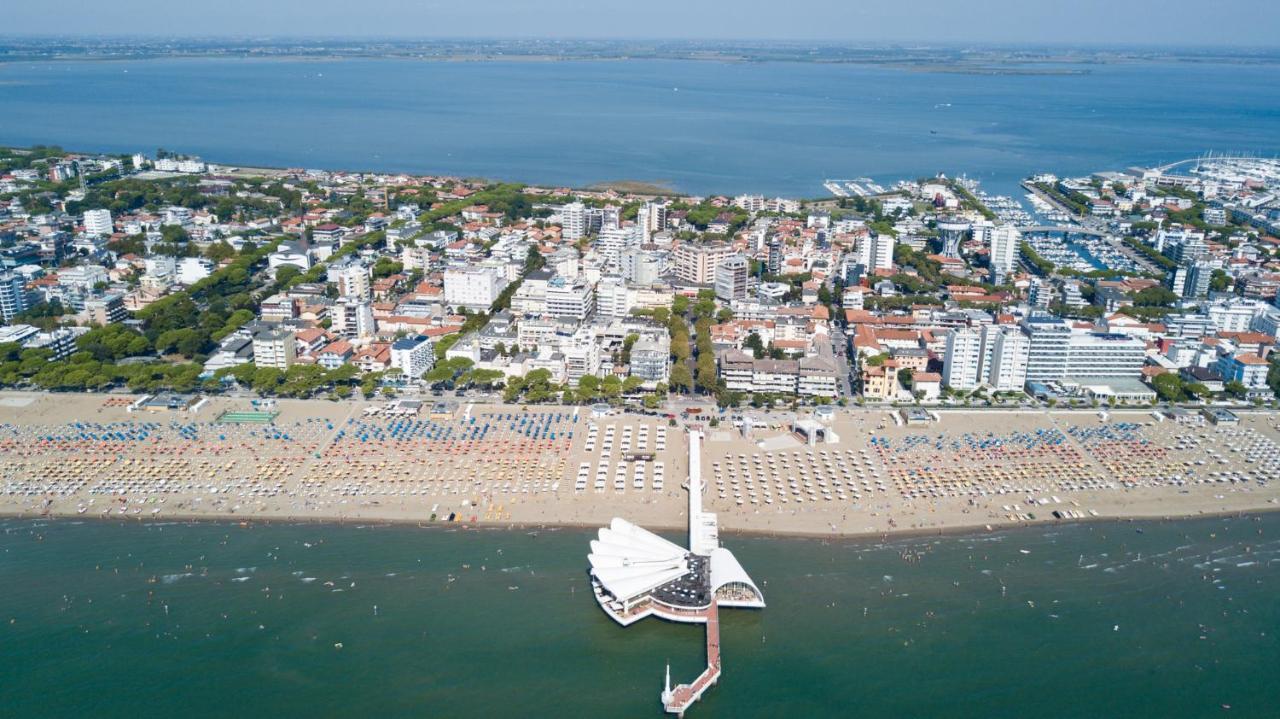 Villaggio Laura Lignano Sabbiadoro Exterior photo